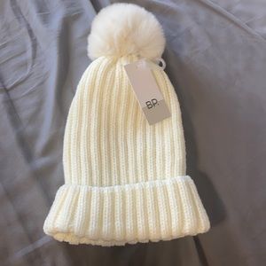 White beanie hat
